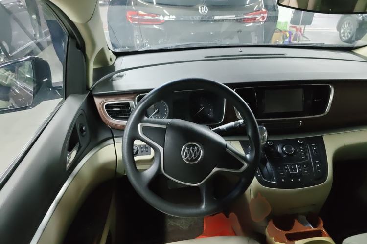 Used Buick GL8 2015 2.4L Luxury Business Premium Edition Steering Wheel