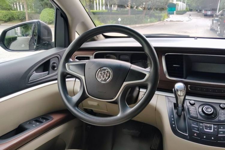 Used Buick GL8 2015 2.4L Luxury Business Premium Edition Steering Wheel