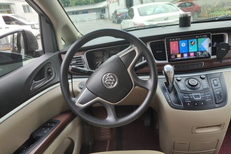 Used Buick GL8 2015 2.4L Luxury Business Premium Edition Steering Wheel