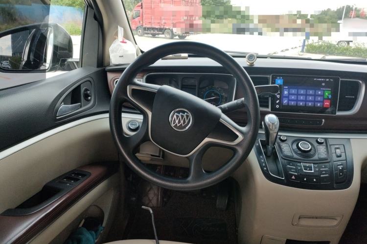 Used Buick GL8 2015 2.4L Luxury Business Premium Edition Steering Wheel