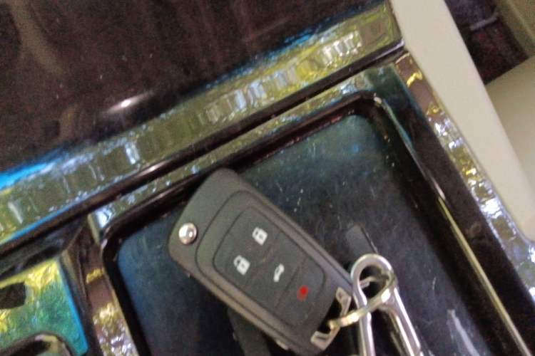 Used Buick GL8 2015 2.4L Luxury Business Premium Edition Vehicle Key