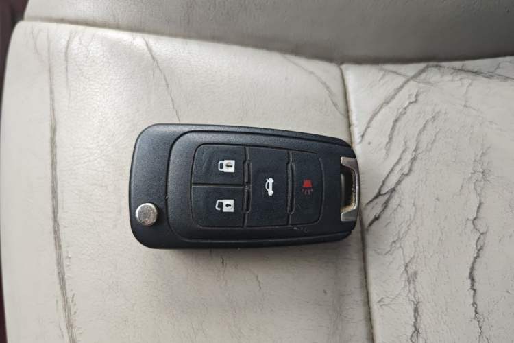 Used Buick GL8 2015 2.4L Luxury Business Premium Edition Vehicle Key