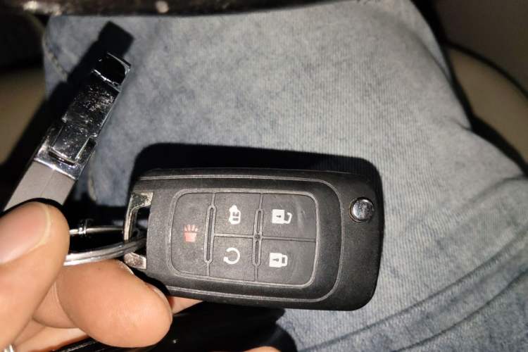 Used Buick GL8 2015 2.4L Luxury Business Premium Edition Vehicle Key