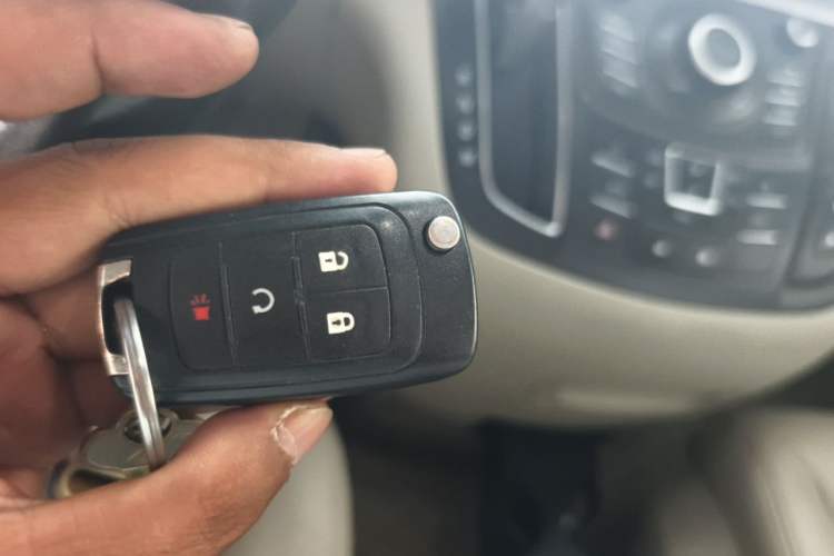 Used Buick GL8 2015 2.4L Luxury Business Premium Edition Vehicle Key