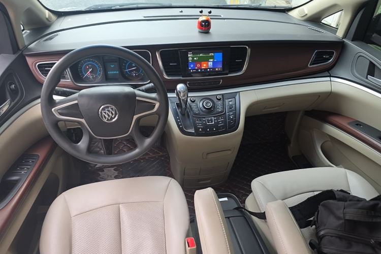 Used Buick GL8  Center Console