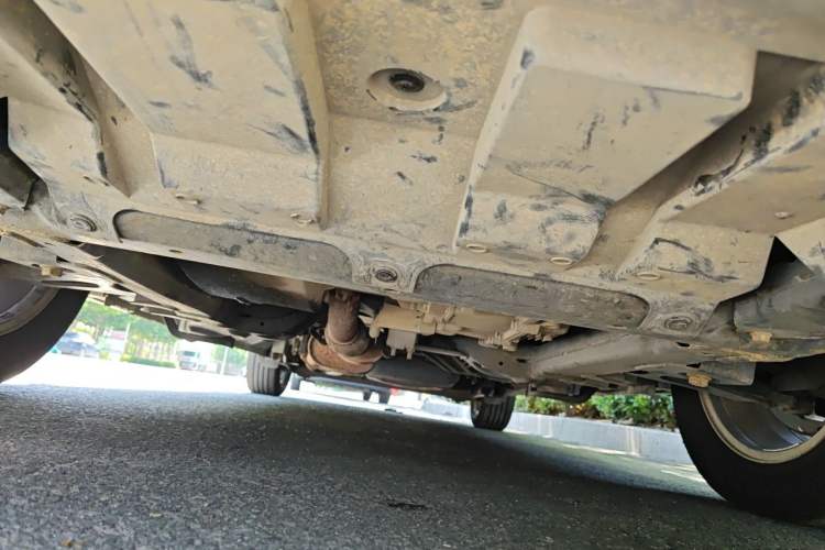 Used Buick GL8 2015 2.4L Luxury Business Premium Edition Chassis Front