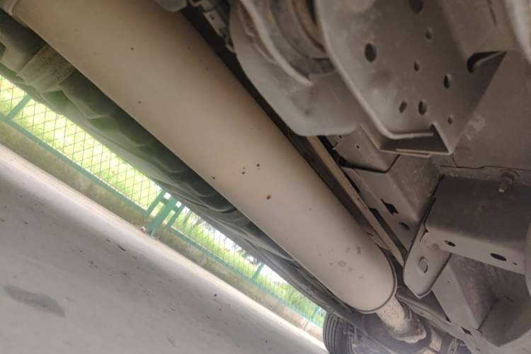 Used Buick GL8 2015 2.4L Luxury Business Premium Edition Chassis Rear Right
