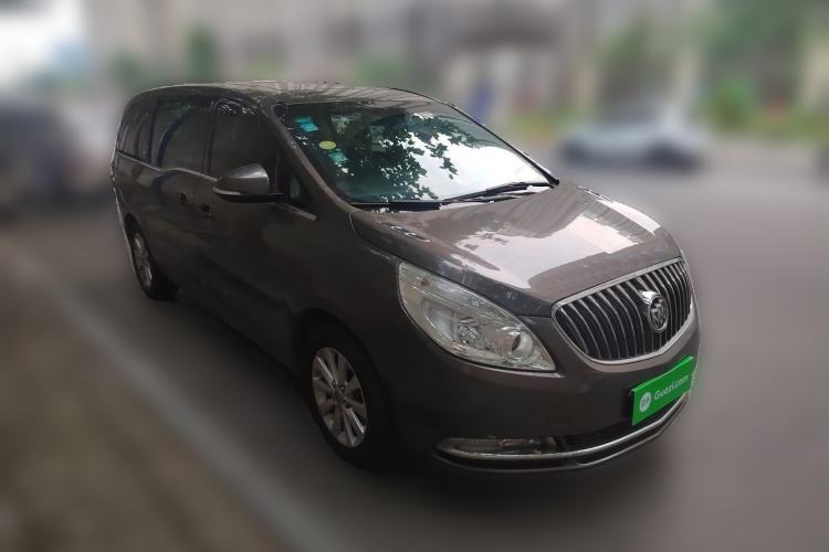 Used Buick GL8 2015 2.4L Luxury Business Premium Edition Front Right 45 Deg