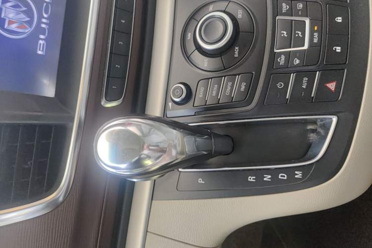 Used Buick GL8 2015 2.4L Luxury Business Premium Edition Gear Lever