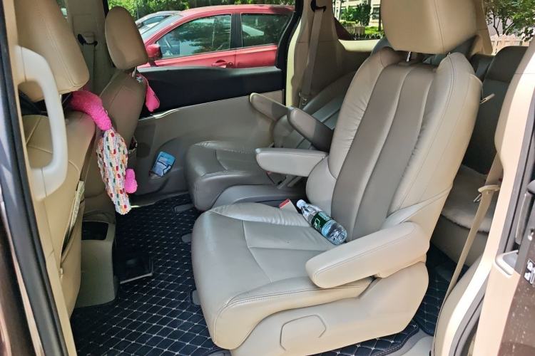 Used Buick GL8 2015 2.4L Luxury Business Premium Edition Left Rear Seat