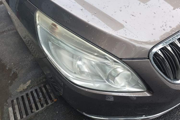 Used Buick GL8  Right Front Headlight