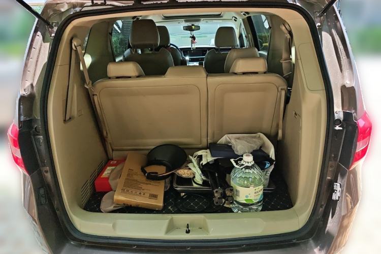 Used Buick GL8 2015 2.4L Luxury Business Premium Edition Trunk