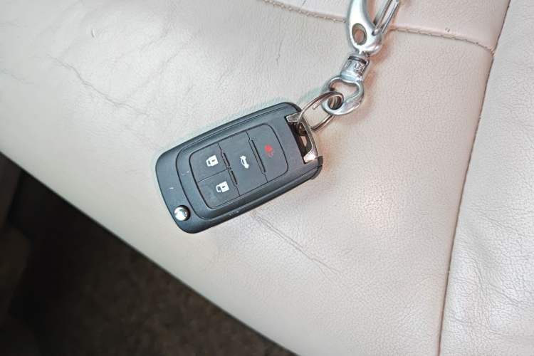 Used Buick GL8 2015 2.4L Luxury Business Premium Edition Vehicle Key