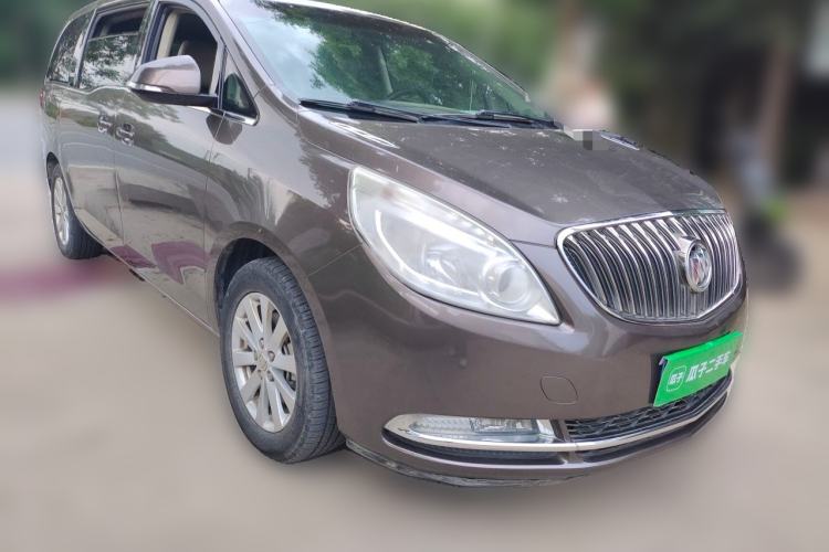 Used Buick GL8 2015 2.4L Luxury Business Premium Edition Front Right 45 Deg