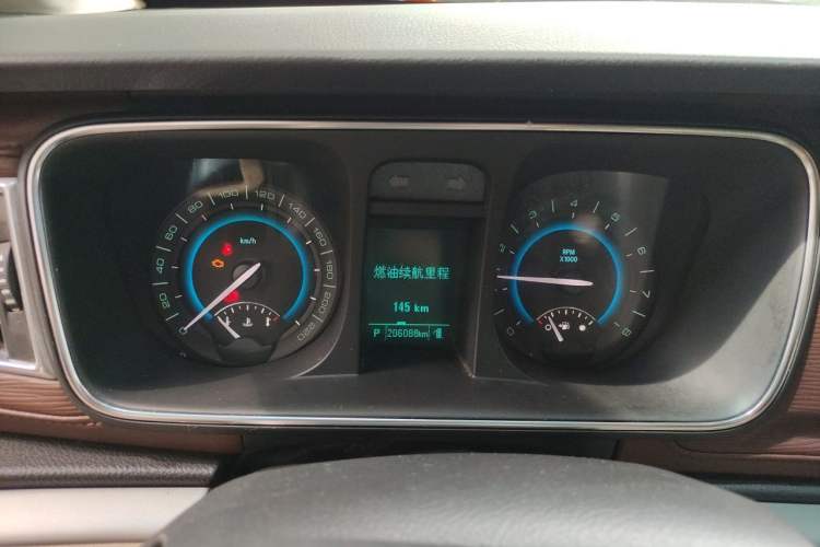 Used Buick GL8 2015 2.4L Luxury Business Premium Edition Instrument Cluster