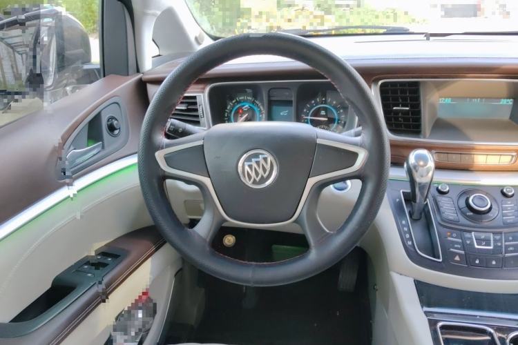Used Buick GL8 2015 2.4L Luxury Business Premium Edition Steering Wheel