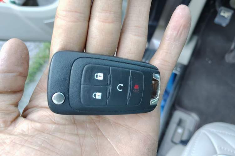 Used Buick GL8 2015 2.4L Luxury Business Premium Edition Vehicle Key