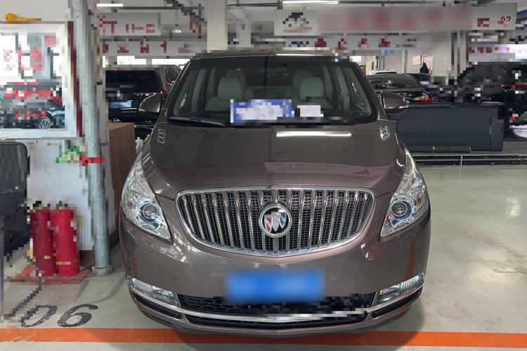 Used Buick GL8 2015 2.4L Luxury Business Premium Edition Exterior 1