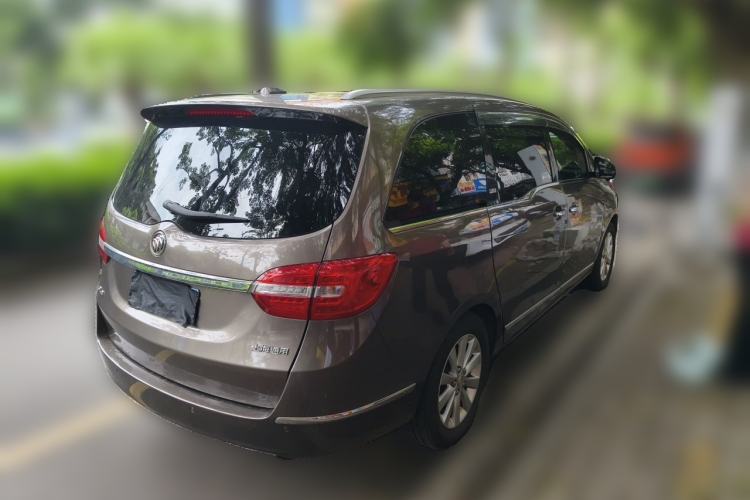 Used Buick GL8 2015 2.4L Luxury Business Premium Edition Rear Right 45 Deg
