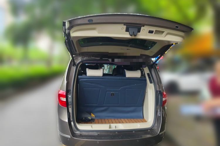 Used Buick GL8 2015 2.4L Luxury Business Premium Edition Trunk