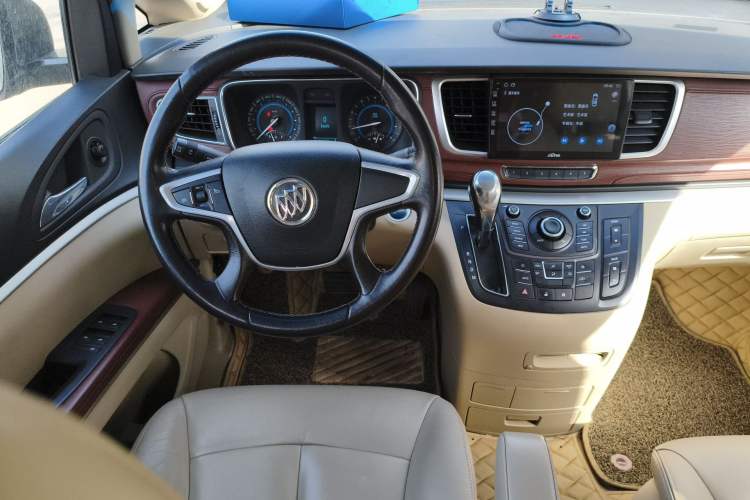 Used Buick GL8 2015 2.4L Luxury Business Premium Edition Steering Wheel