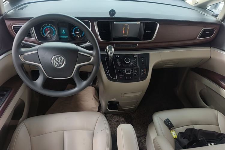 Used Buick GL8 2015 2.4L Luxury Business Premium Edition Center Console