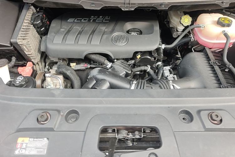 Used Buick GL8 2015 2.4L Luxury Business Premium Edition Engine Bay