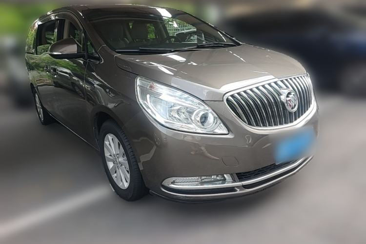 Used Buick GL8 2015 2.4L Luxury Business Premium Edition Front Right 45 Deg