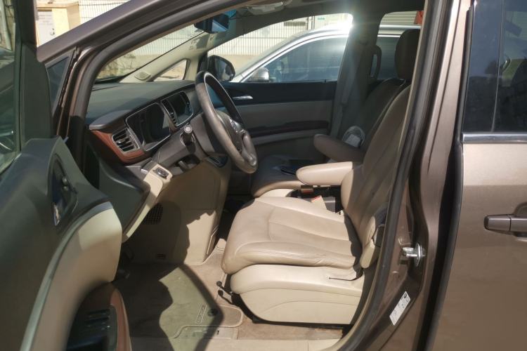 Used Buick GL8 2015 2.4L Luxury Business Premium Edition Left Front Seat