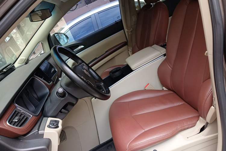 Used Buick GL8 2015 2.4L Luxury Business Premium Edition Left Front Seat