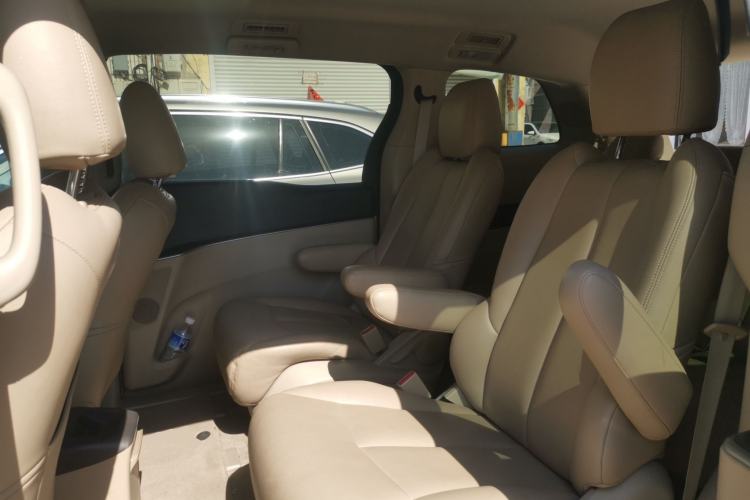 Used Buick GL8 2015 2.4L Luxury Business Premium Edition Left Rear Seat