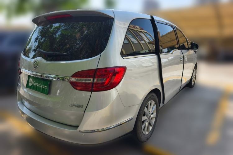 Used Buick GL8 2015 2.4L Luxury Business Premium Edition Rear Right 45 Deg