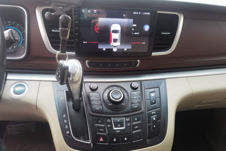 Used Buick GL8 2015 2.4L Luxury Business Premium Edition Audio And AC Panel
