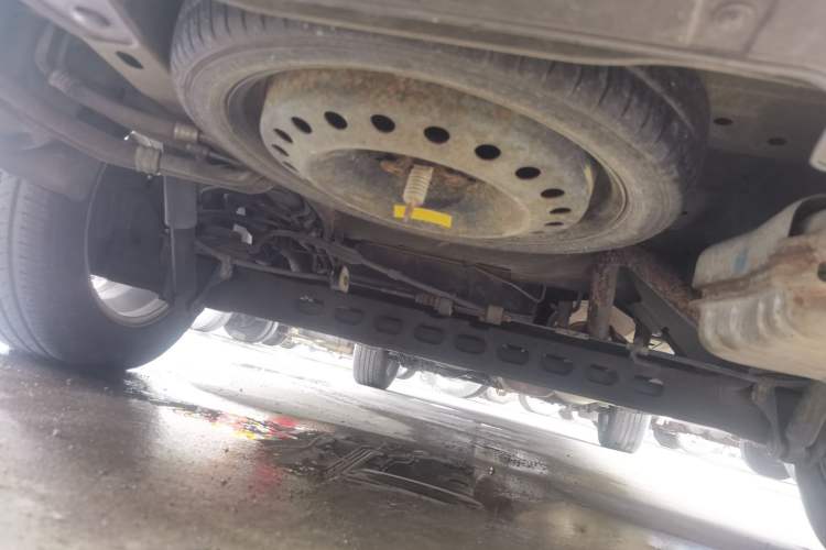 Used Buick GL8 2015 2.4L Luxury Business Premium Edition Chassis Rear