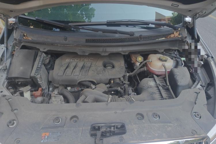 Used Buick GL8 2015 2.4L Luxury Business Premium Edition Engine Bay