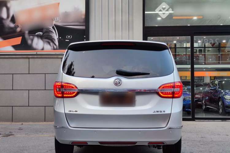 Used Buick GL8 2015 2.4L Luxury Business Premium Edition Exterior 4