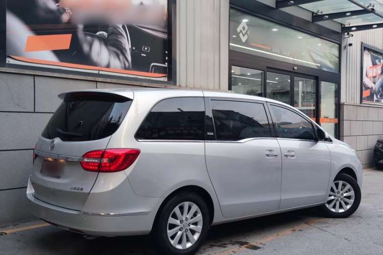 Used Buick GL8 2015 2.4L Luxury Business Premium Edition Exterior 5