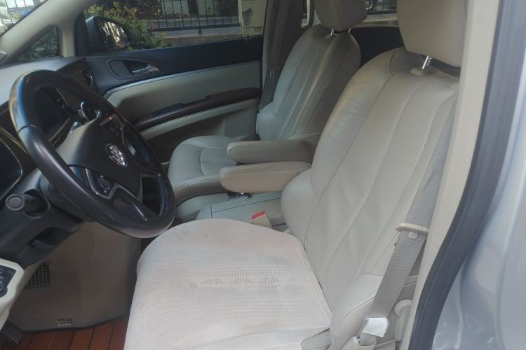 Used Buick GL8 2015 2.4L Luxury Business Premium Edition Left Front Seat