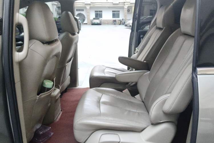 Used Buick GL8 2015 2.4L Luxury Business Premium Edition Left Rear Seat
