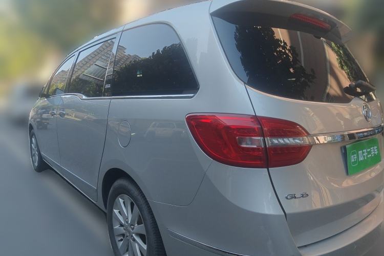 Used Buick GL8 2015 2.4L Luxury Business Premium Edition Rear Left 45 Deg