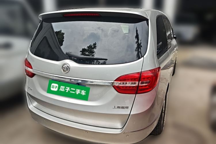 Used Buick GL8 2015 2.4L Luxury Business Premium Edition Rear Right 45 Deg
