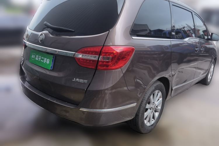 Used Buick GL8 2015 2.4L Luxury Business Premium Edition Rear Right 45 Deg