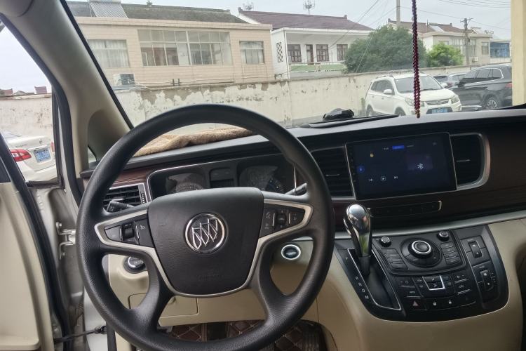 Used Buick GL8 2015 2.4L Luxury Business Premium Edition Steering Wheel