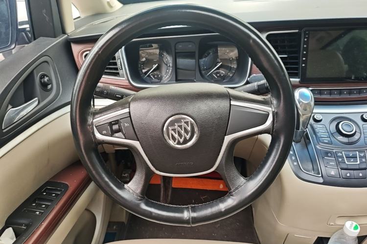Used Buick GL8 2015 2.4L Luxury Business Premium Edition Steering Wheel