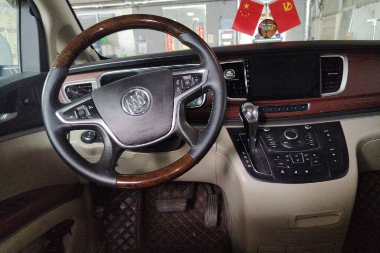 Used Buick GL8 2015 2.4L Luxury Business Premium Edition Steering Wheel