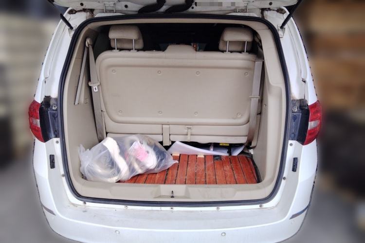 Used Buick GL8 2015 2.4L Luxury Business Premium Edition Trunk