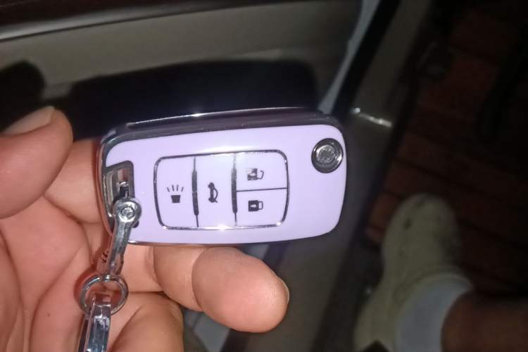 Used Buick GL8 2015 2.4L Luxury Business Premium Edition Vehicle Key