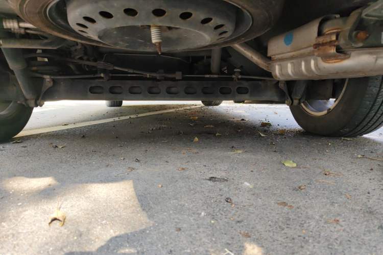 Used Buick GL8 2015 2.4L Luxury Business Premium Edition Chassis Rear