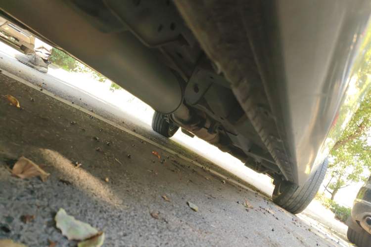 Used Buick GL8 2015 2.4L Luxury Business Premium Edition Chassis Rear Right