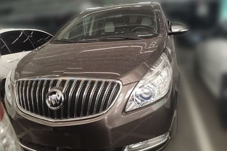 Used Buick GL8  Front